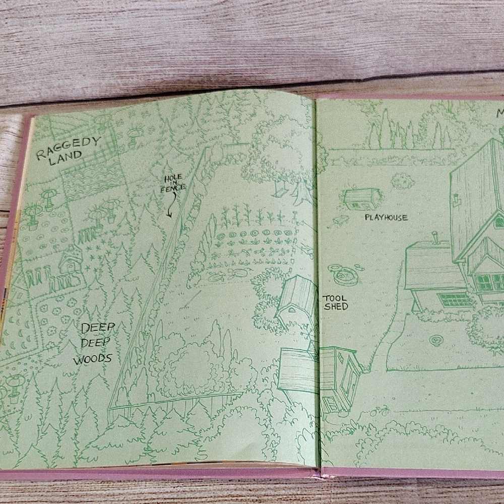 Raggedy Ann & Andy Book - Sam Lamb Moves Away - Picture 7 of 8